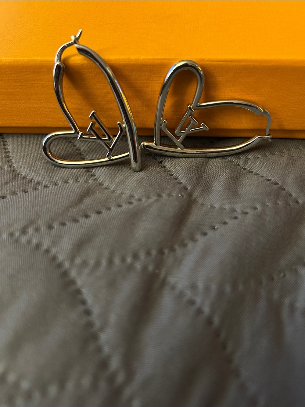 Silver Heart Hoop Earrings with LV Accent - Women's Accessories